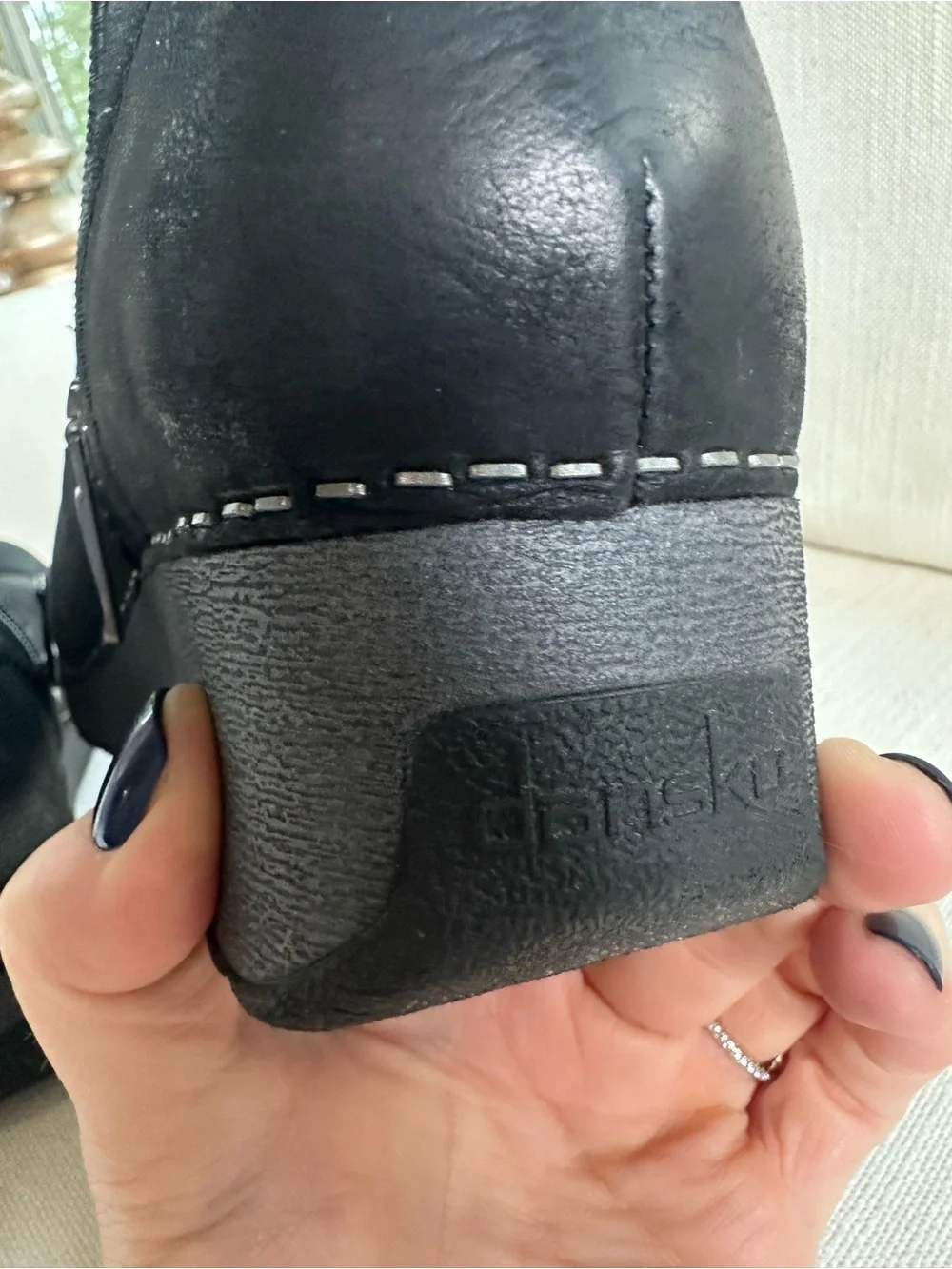 Dansko Women’s Size 39 (8.5-9) Black Leather Wedge Ankle Boots Side Zip